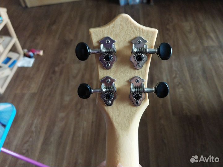 Укулеле flight, travel Granada