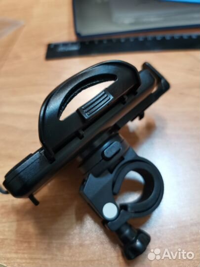 Держатель для телефона на руль велосипеда