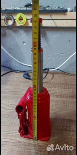 Домкрат бутылочный (гидравлический) 3т