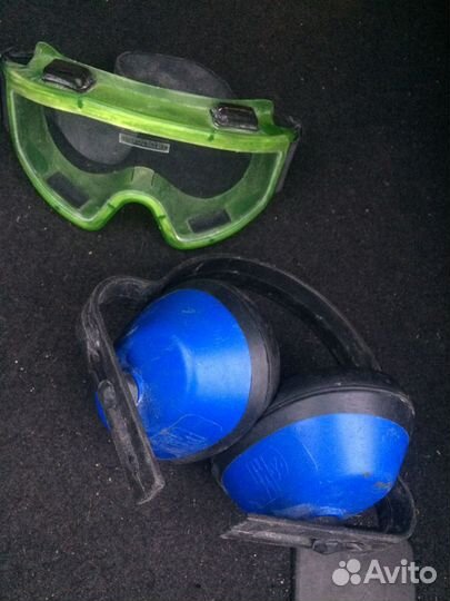 Очки, наушники