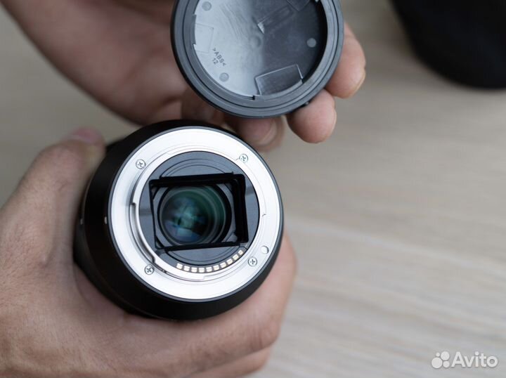 Объектив Sony 24-70mm f/4 ZA OSS