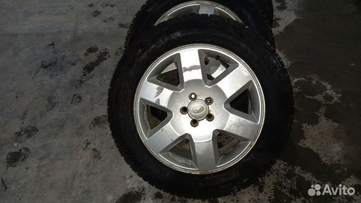 R18 Hankook Dynapro HT RH12 235/60, PCD 0x98 DIA 19