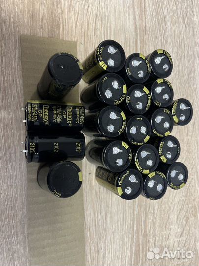 Конденсатор электролитический 270uf 450v 25*45mm