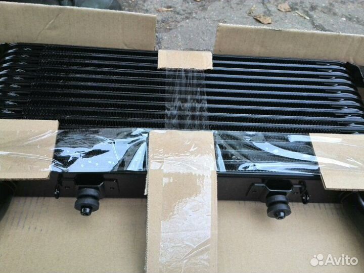 Радиатор интеркуллера Mitsubishi Pajero 4 V87W