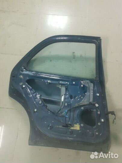 Дверь задняя левая Toyota Cresta 90