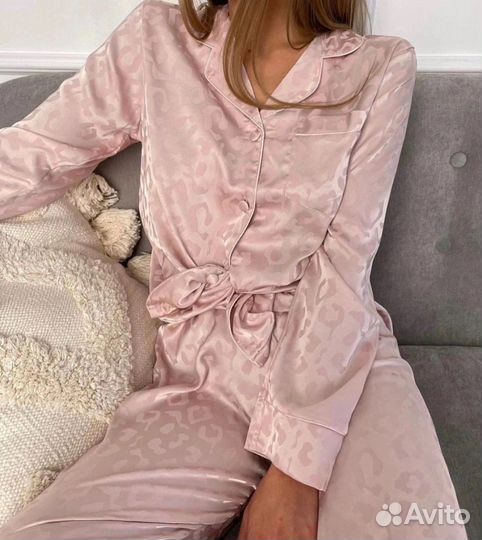 Шелковый комплект рубашка брюки