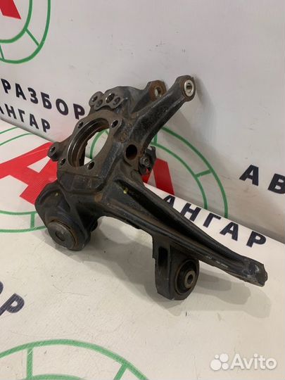 Цапфа задняя левая Toyota Avensis T25 2AZ-FSE 2006