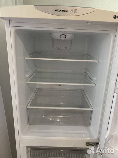 Холодильник LG