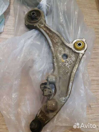 Рычаг передний правый Ниссан Мурано z51