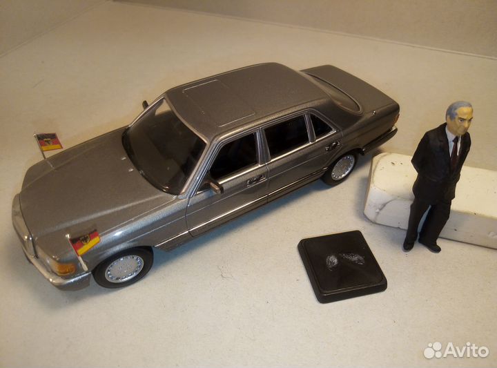 Mercedes - Benz 500 SEL.серия Minichamps - Президе