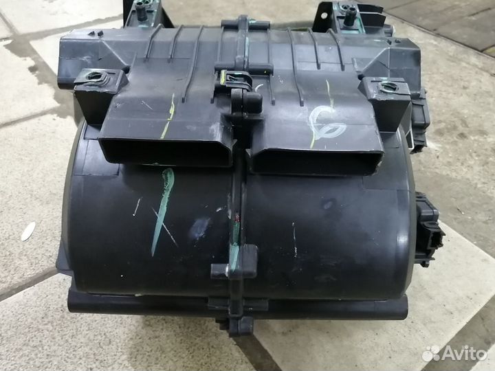 Блок отопителя Dodge Journey 2012 3.6