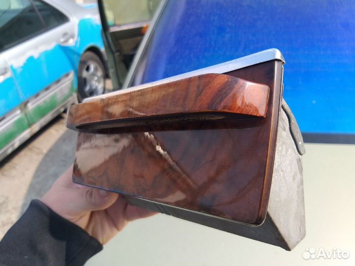 Пепельница мерседес w116