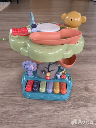 Бизиборд музыкальный