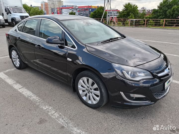 Opel Astra 1.6 МТ, 2012, 130 000 км