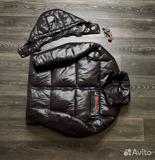 Пуховик Prada глянцевый 3 цвета, 44-56