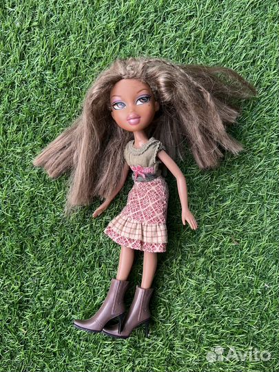 Кукла Bratz Жасмин