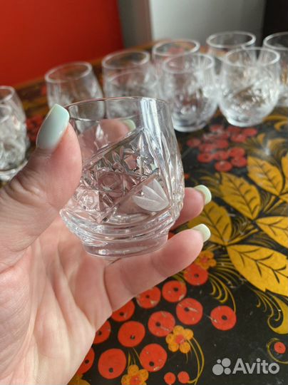 Хрустальные рюмки, стаканы