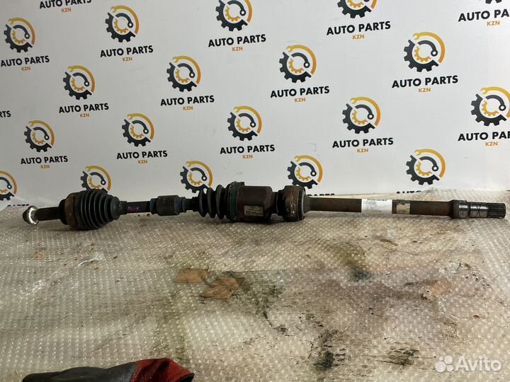 Привод передний правый Mazda 3 bk 2009