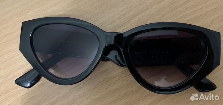 Солнцезащитные очки