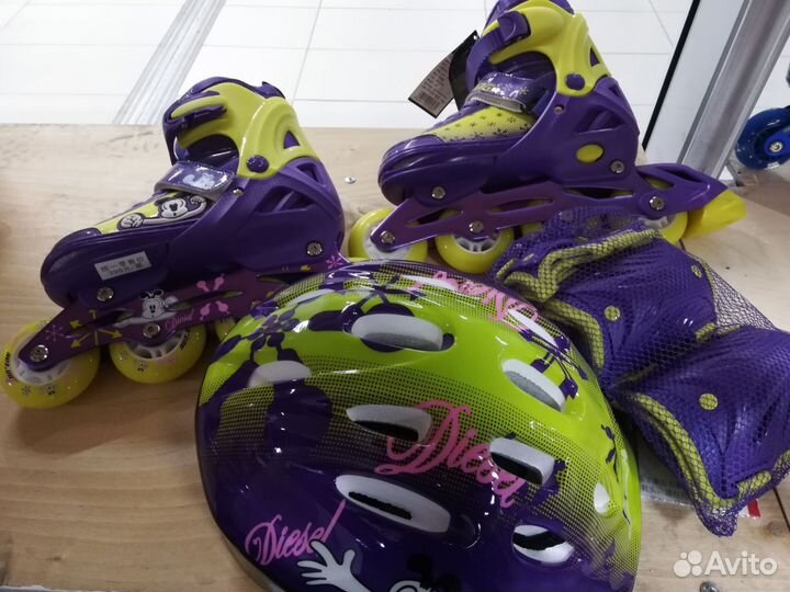 Ролики для девочки с защитой новые 33-36р