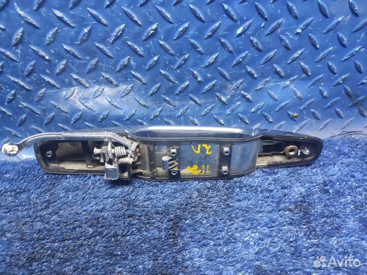 Ручка двери задняя левая Cadillac Escalade 3