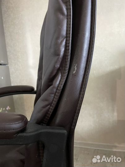 Стул офисный б/у