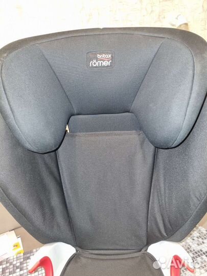 Автокресло britax romer 4-12 лет