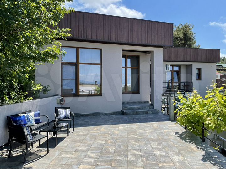 Гостиница, 400 м²