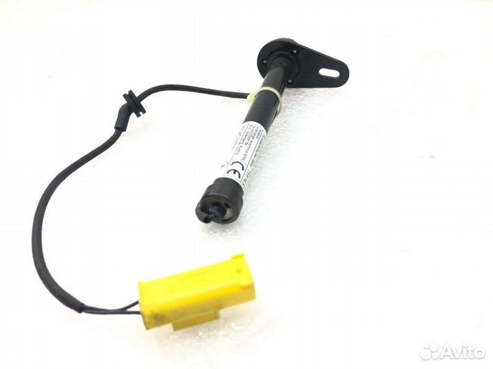 Пиропатрон капота Mercedes-Benz Glc Coupe C253