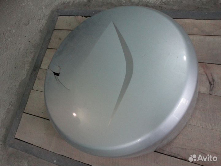 Чехол запасного колеса rav4