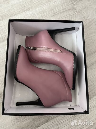 Ботильоны натуральная кожа 35р