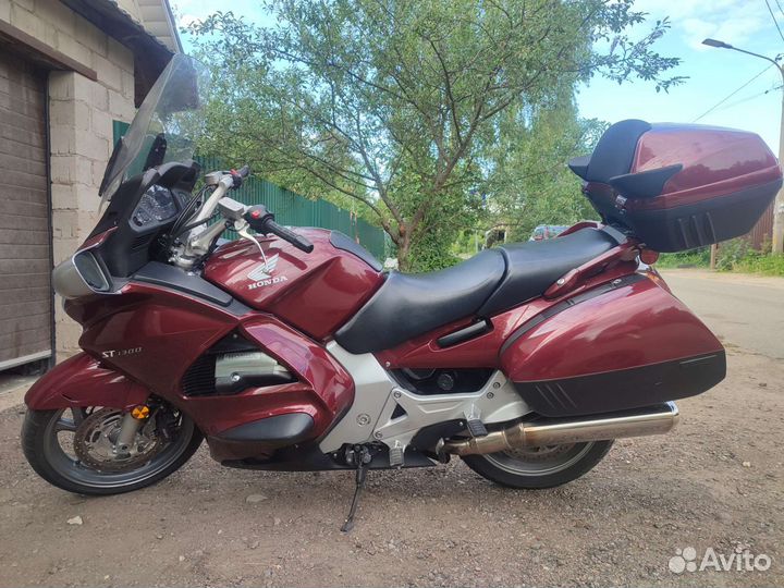 Honda st 1300