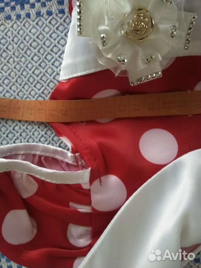Платье праздничное