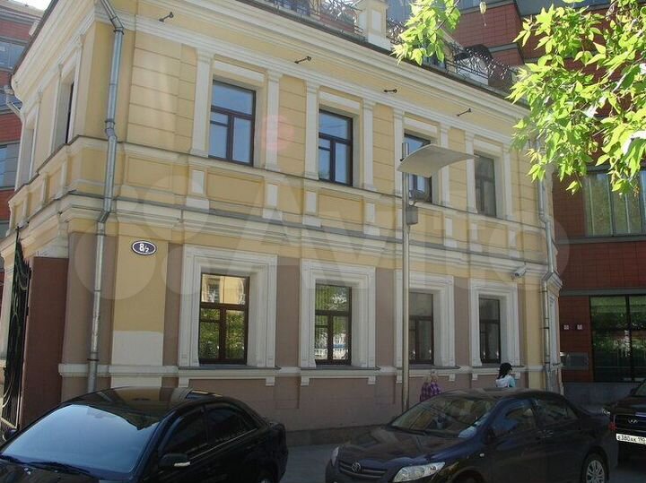 Здание, 246.3 м²