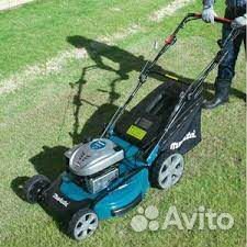 Газонокосилка бензиновая Makita PLM5600N