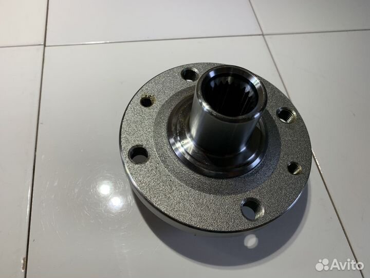 Ступица передняя Renault R19 Logan Laguna Kangoo