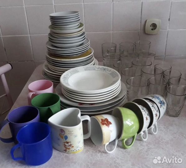 Тарелки глубокие и плоские