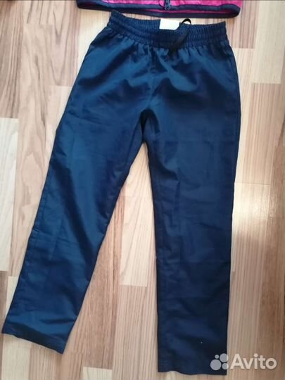 Спортивный костюм для девочки 122-128