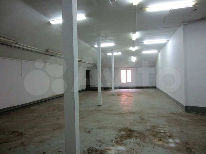 Склад, 180 м²