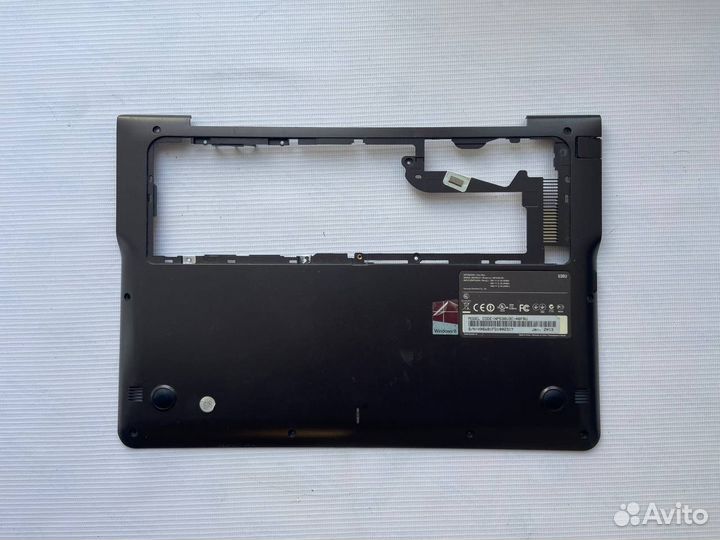 Поддон Samsung NP535U3C