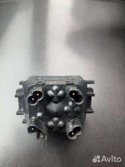 Кнопка регулировки зеркал s-класс w140