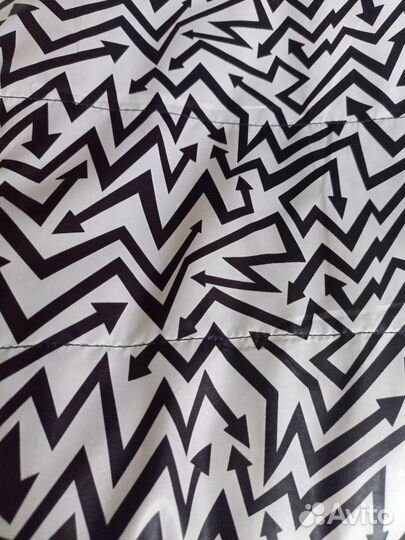 Куртка женская утеплённая (пух) 48 р двухсторонняя