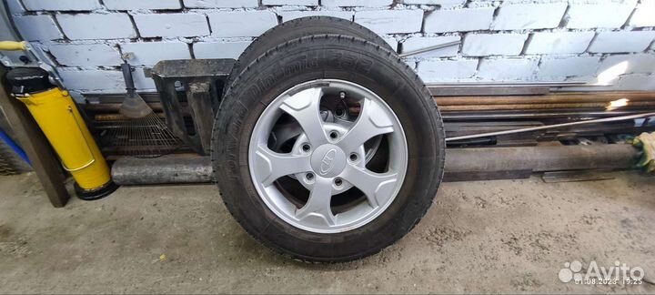 Оригинальные литые диски R16 на Ниву