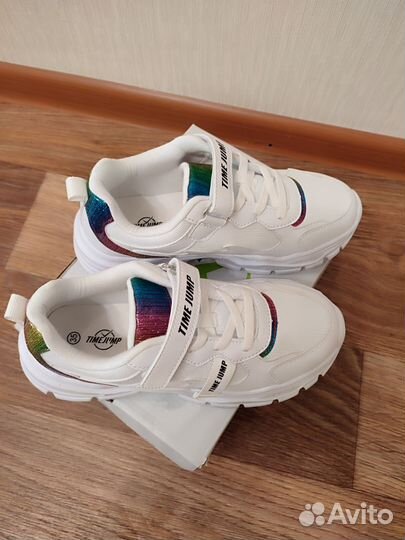 Классные Белые Кроссовки Time Jump, р.35