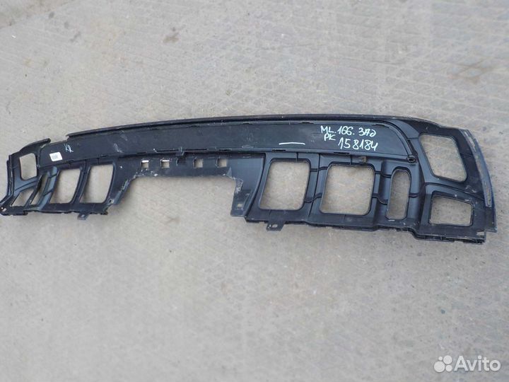 Накладка на бампер Mercedes ML W166