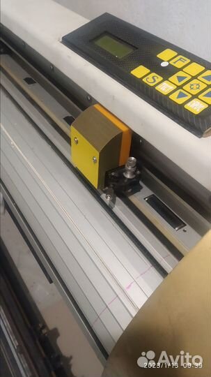 Режущий плоттер