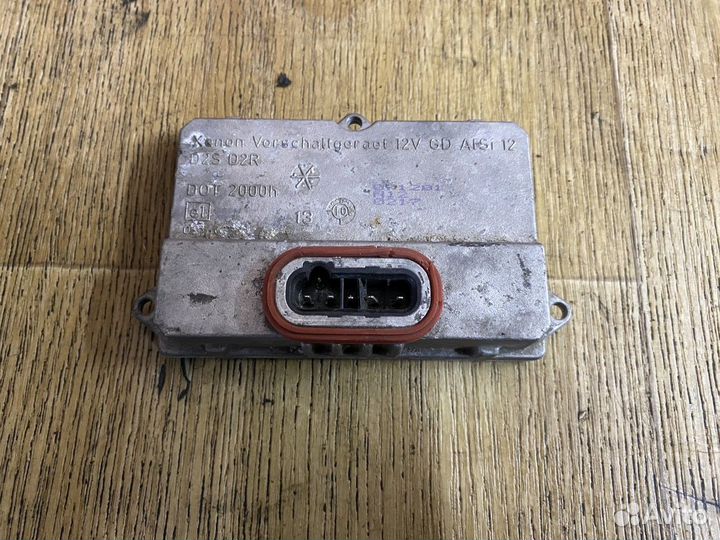 Блок розжига ксеноновой лампы вмw Е65 BMW 7