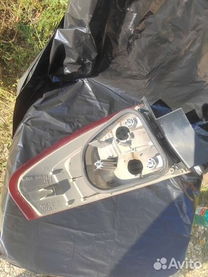 Задняя фара на ford mondeo 4