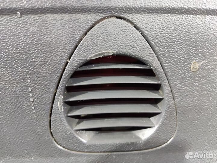 Панель обдува лобового стекла Scania 5-series