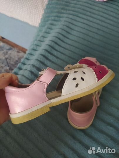 Сандалии для девочки